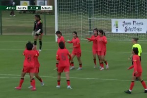 中國女足定位球開出！方珍珠門前補(bǔ)射擴(kuò)大比分！