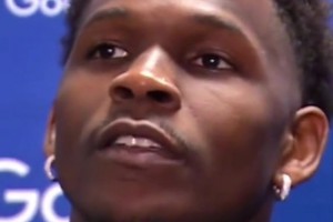 對那些依舊相信湖人能贏的球迷有啥想說的？華子：沒啥好說的，我們會繼續(xù)拼