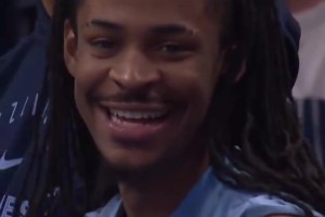 真損！網(wǎng)友惡搞：看莫蘭特和SGA表情，不知道以為雷霆落后50分！