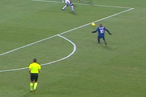 國米官推：當(dāng)年斯內(nèi)德的世界波總是于無聲處聽驚雷??