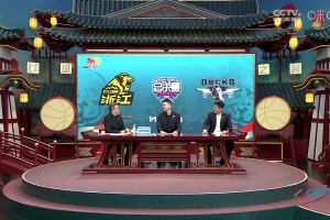 楊鳴做客咪咕并調(diào)侃：最強(qiáng)的已經(jīng)在決賽舞臺(tái)上了，稍微差點(diǎn)意思的都來(lái)這解說(shuō)了