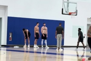 時(shí)差+高強(qiáng)度訓(xùn)練三天，感覺楊瀚森體力有點(diǎn)頂不住了……