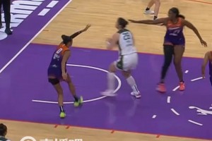 哪些球隊遭殃了？尼克斯進入東決后，球迷們瘋狂片段合集！