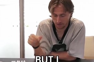 選誰當(dāng)前鋒？魔笛：抱歉C羅，我選大羅??