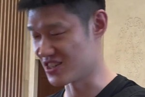 繼續(xù)沖吧！胡金秋：我還想再打10年！希望可以打造一個廣廈王朝