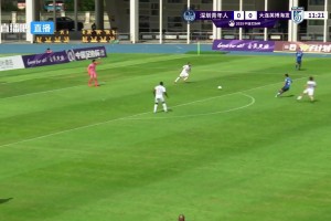 我馬萊萊又進(jìn)球了??！馬萊萊抽射破門，大連英博1-0領(lǐng)先