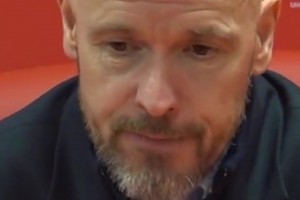 當(dāng)記者質(zhì)疑安東尼進(jìn)攻手段單調(diào)，滕哈赫：人家羅本也只會這一招