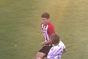 莫德里奇：不穿檔那還叫過人嗎？