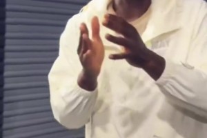 韋德看完總決賽G1后徹底瘋狂：我打算搞件哈利伯頓球衣找他簽名