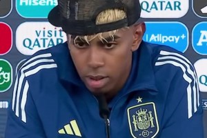 古蒂批亞馬爾反戴帽子被網(wǎng)友拿C羅反駁??