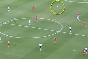 出擊門將第一人！諾伊爾那些驚為天人的操作！無所不能！