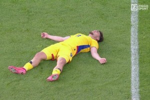 【集錦】U21歐青賽-3分鐘連進兩球 西班牙2-1逆轉(zhuǎn)十人羅馬尼亞