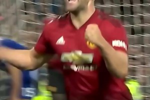 健康并且滿血的盧克肖，應(yīng)該不止是曼聯(lián)球迷喜歡吧