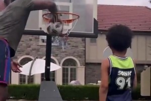 恩比德兒子這個(gè)逆天手感，實(shí)在太夸張了吧？