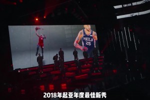 西蒙斯是真的讓人惋惜啊??！當(dāng)年出道即巔峰！