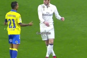 大圣震怒??，原來國安舊將比埃拉還曾領(lǐng)教過貝爾的龍爪手