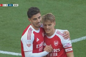 這是哈弗茨你敢信??薩卡送助攻，哈弗茨奔襲后單刀低射打進(jìn)