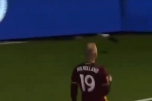 博主：破天荒！馬寧竟然有一天把自己出示的紅牌改成黃牌了??