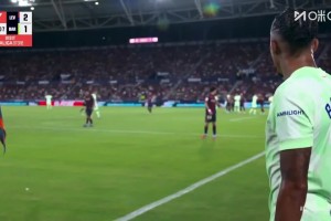 巴薩三分鐘兩球2-2迅速扳平！費(fèi)蘭門前凌空墊射破門建功！