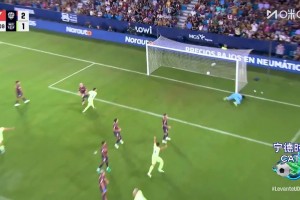 巴薩扳回一城！佩德里遠(yuǎn)射精彩世界波破門！亞馬爾分球助攻！