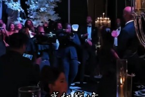 比自己結(jié)婚還高興～第一次當伴郎的塔圖姆在比爾婚禮上跳嗨了