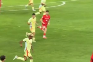 搶斷+突破+外腳背，亞馬爾一個人差點干完了所有活