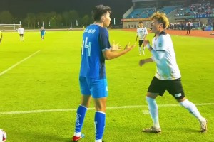 蒙超就是猛啊！兩隊球員居然敢在馬寧面前起沖突??