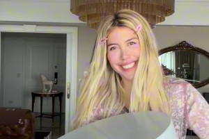 可可愛愛的旺達少女粉~這么大的護膚霜是哪里在賣的??