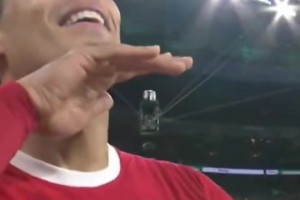 2024年范迪克加時(shí)賽頭球絕殺切爾西！助了漂亮奪得聯(lián)賽杯冠軍！