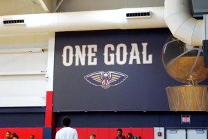 鵜鶘隊內(nèi)開練：普爾指揮交通，瘦身后的錫安展現(xiàn)炸裂扣籃！