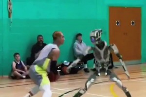 以后是不是都不需要陪練啦？