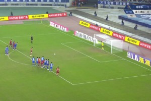 絕處逢生！連云港隊(duì)補(bǔ)時(shí)點(diǎn)球絕平！