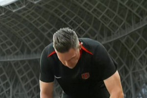 一個(gè)爭(zhēng)冠，一個(gè)保級(jí)，成都蓉城和梅州客家的這場(chǎng)比賽誰都輸不起!