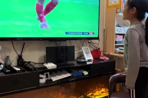 急死了！蘇超小球迷：快進(jìn)一個吧，明天周一我還要上學(xué)呢??