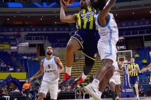 找到適合自己的地方了？湖人舊將霍頓塔克在歐洲降維打擊！