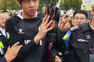 無錫這對父子展現(xiàn)了蘇超的獨特魅力