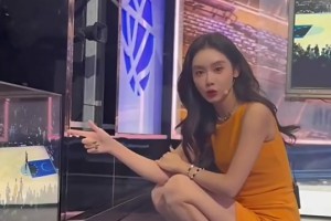 說少了！美娜此前蹲地上看里夫斯絕殺：咋整？三千萬留不住了??！