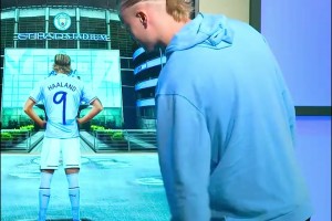 加時攻入制勝球！名場面：凱爾14/15賽季德國杯的靈光一現(xiàn)！