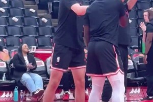 把巴西隊顏值透支了？卡卡巴西隊不同時期的混剪！